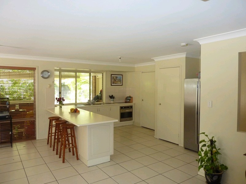 118 Horseshoe Crescent, New Beith QLD 4124