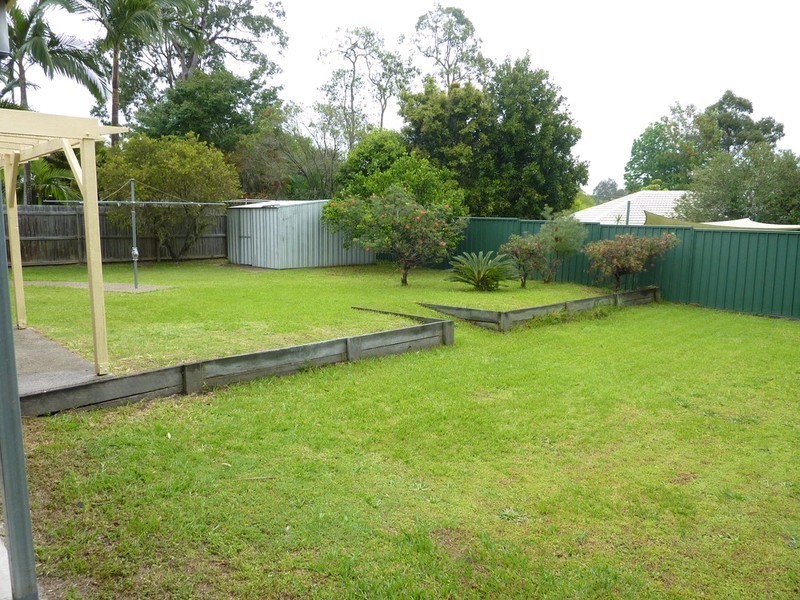 29 Wilson Drive, Camira QLD 4300