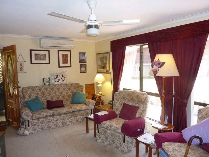 16 Garden Avenue, Camira QLD 4300