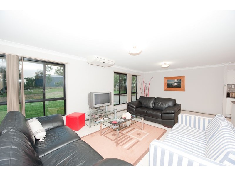 213 Spinebill Drive, Greenbank QLD 4124