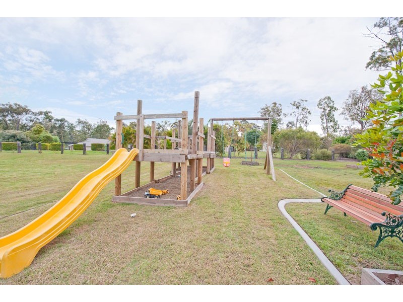 21 Grapple Close, New Beith QLD 4124