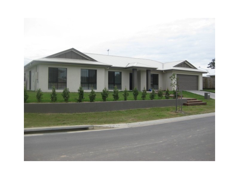 2 Carthage Street, Augustine Heights QLD 4300