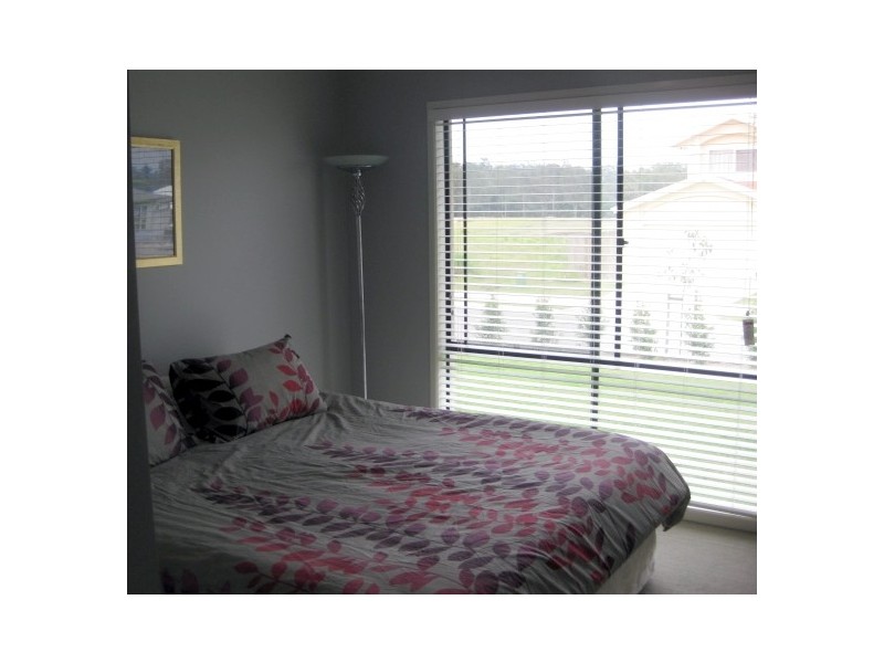 2 Carthage Street, Augustine Heights QLD 4300