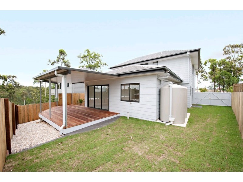 6 Cascades Street, Springfield Lakes QLD 4300