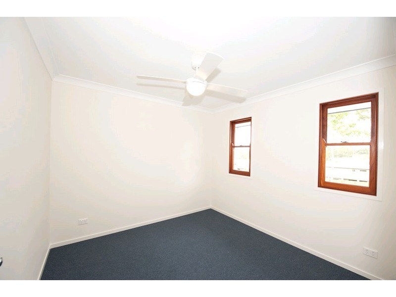 6 Cascades Street, Springfield Lakes QLD 4300