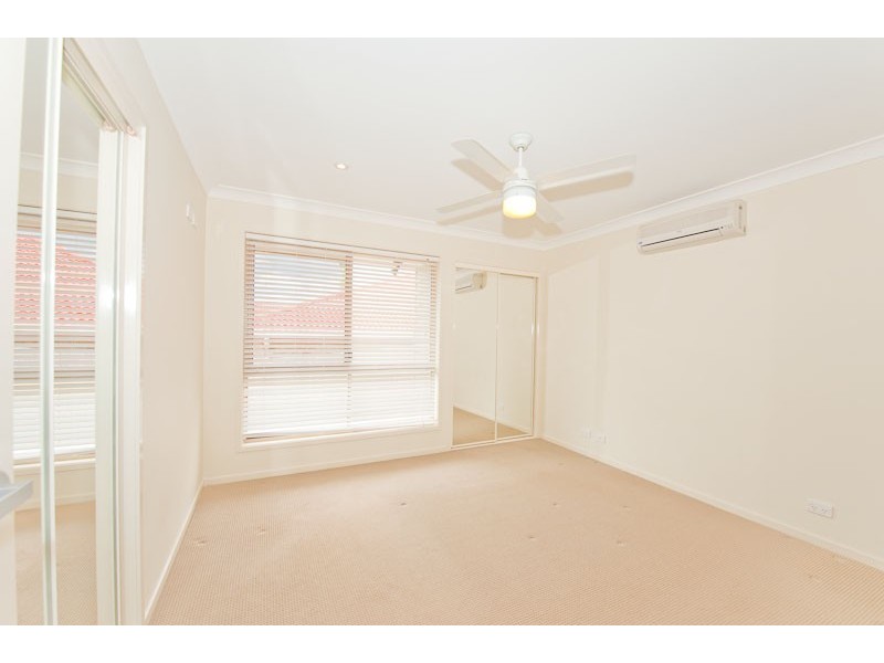 18 Yellowstone Way, Springfield Lakes QLD 4300