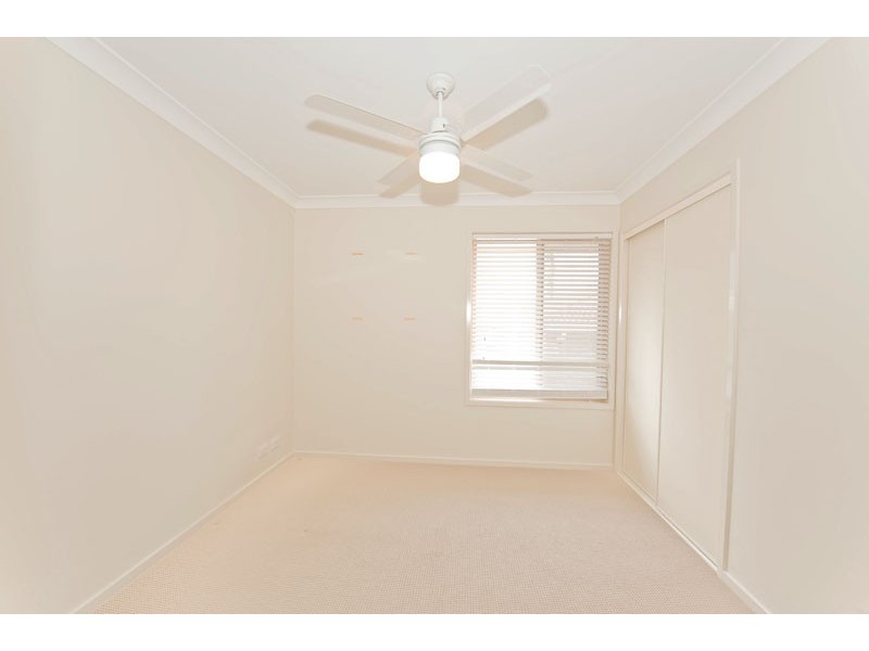 18 Yellowstone Way, Springfield Lakes QLD 4300