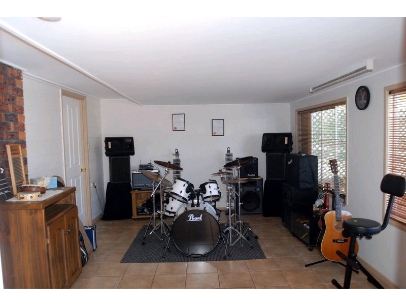 17 Kamarga Court, Greenbank QLD 4124