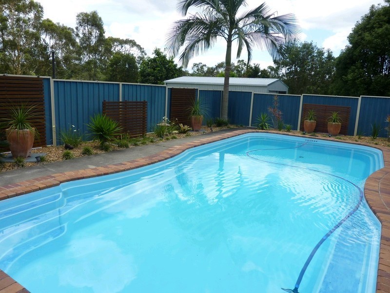 17 Kamarga Court, Greenbank QLD 4124