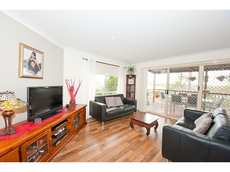 23 Highlands Terrace, Springfield Lakes QLD 4300