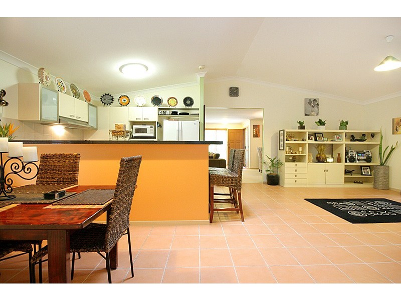 6 Lilac Close, Springfield QLD 4300