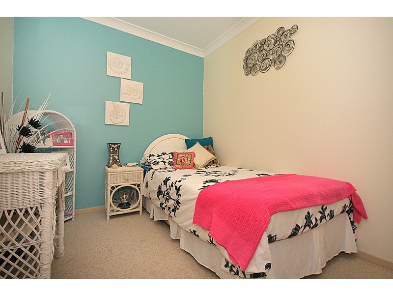 6 Lilac Close, Springfield QLD 4300