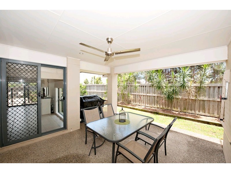 8 Fontana Way, Springfield Lakes QLD 4300