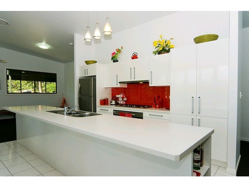 40 Woodlands Avenue, Camira QLD 4300