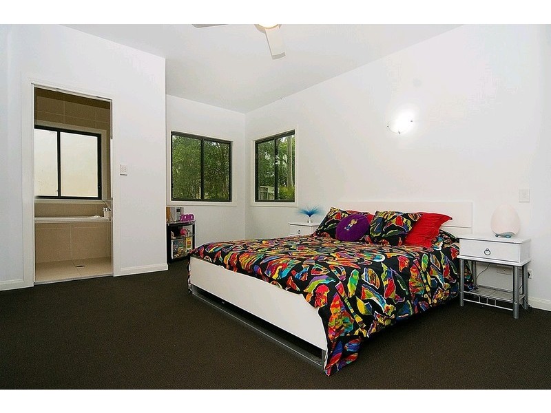 40 Woodlands Avenue, Camira QLD 4300