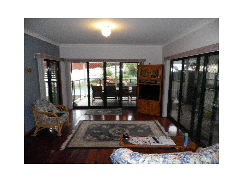 3 Vanessa Court, Camira QLD 4300