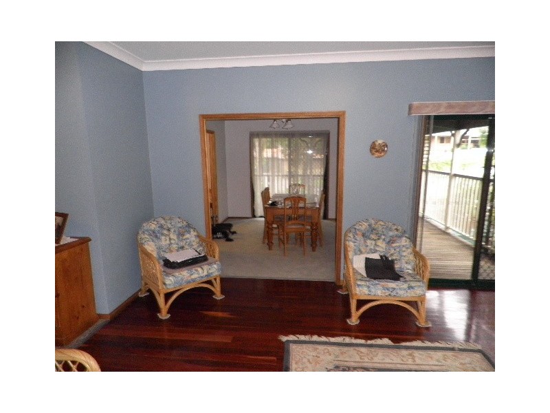 3 Vanessa Court, Camira QLD 4300