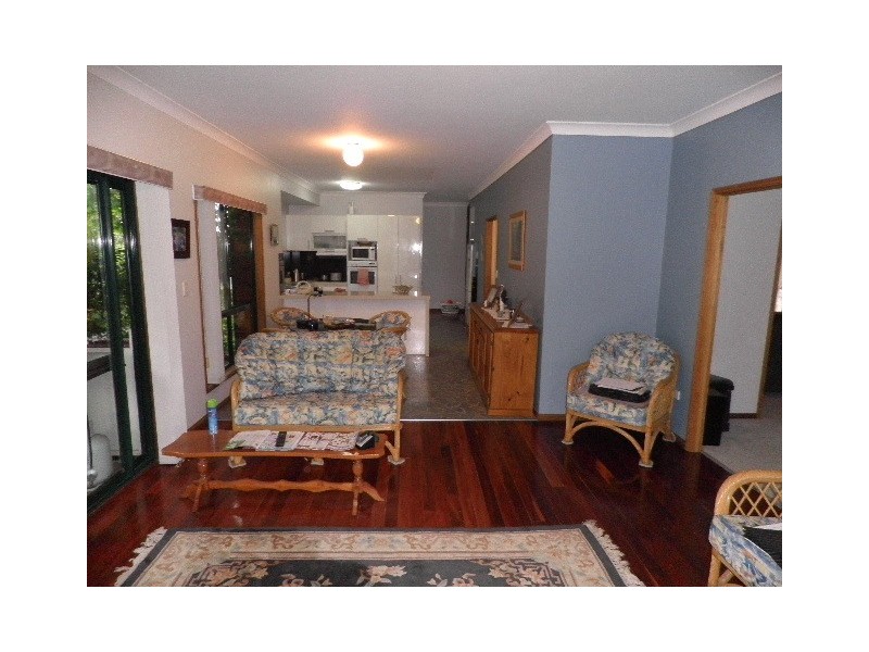 3 Vanessa Court, Camira QLD 4300