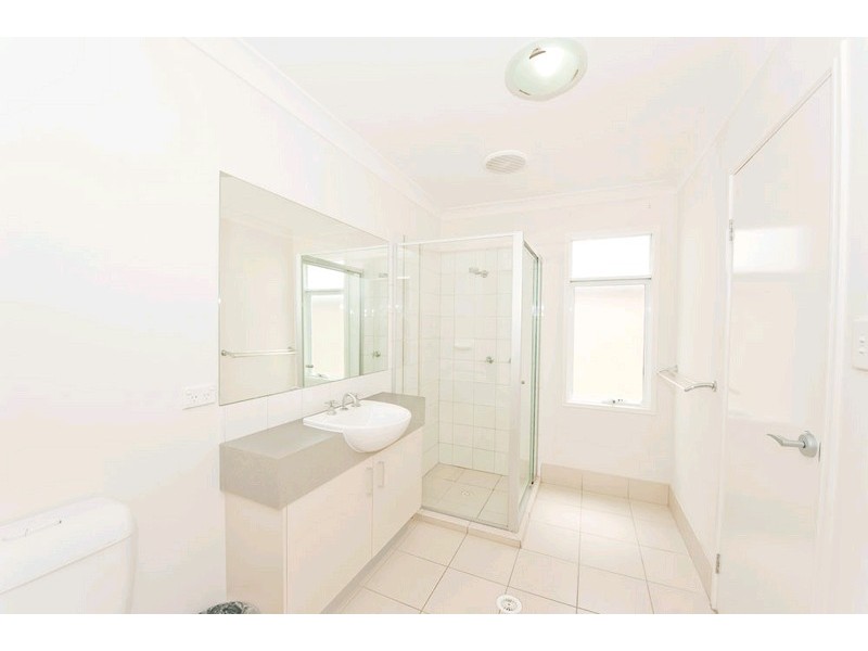 1 Ovals Terrace, Springfield Lakes QLD 4300