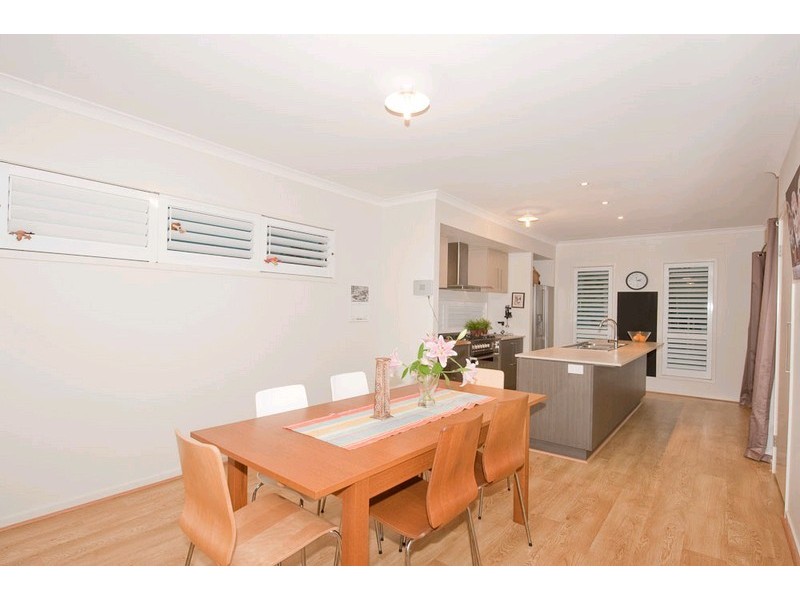 13 Clearpoint Way, Springfield Lakes QLD 4300