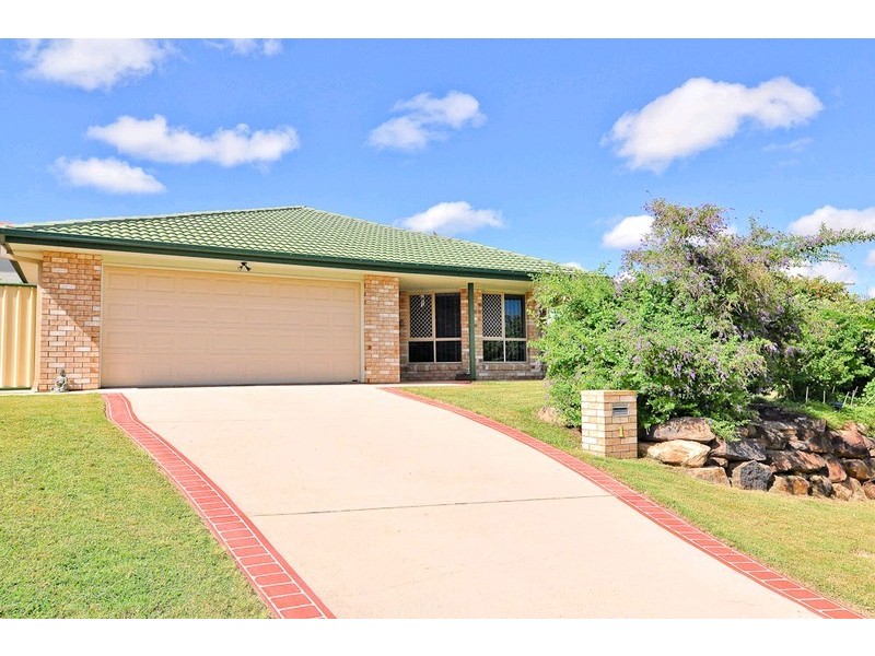1 Carlton Place, Springfield QLD 4300