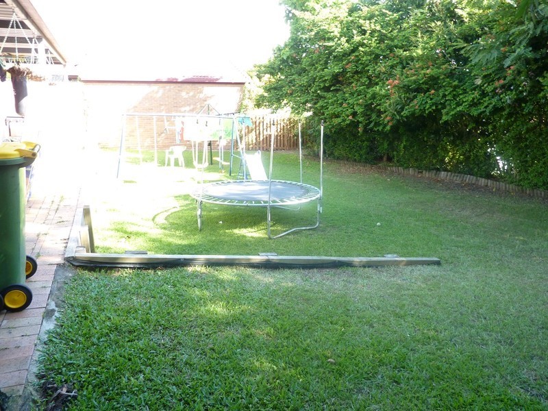 30 Garden Avenue, Camira QLD 4300