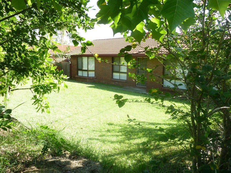 30 Garden Avenue, Camira QLD 4300