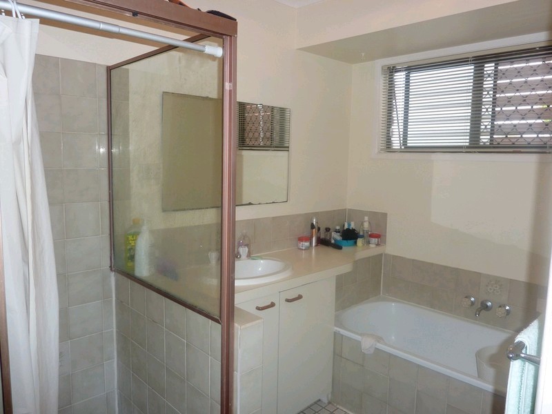 30 Garden Avenue, Camira QLD 4300