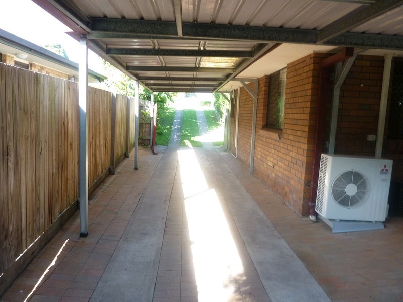 30 Garden Avenue, Camira QLD 4300