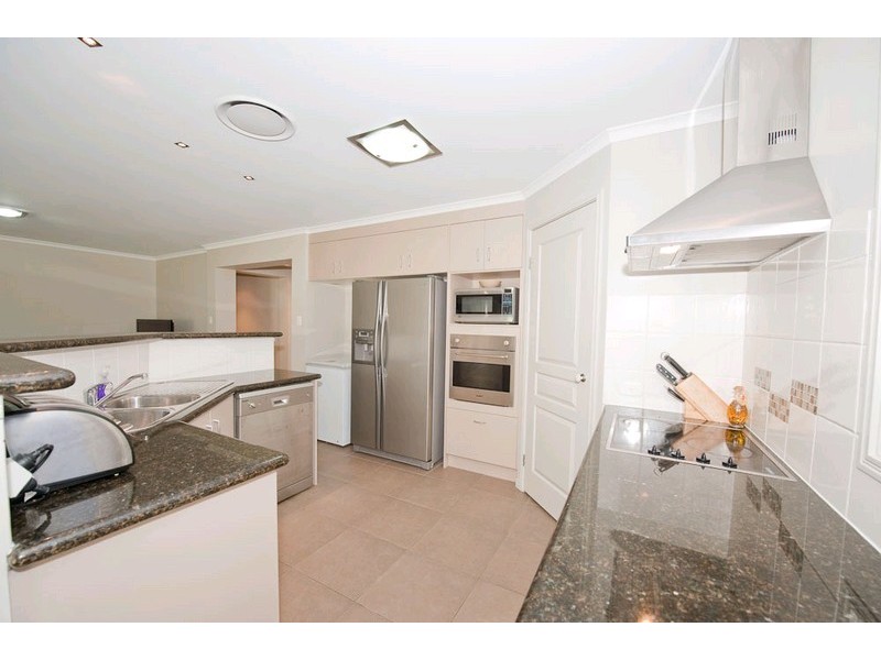 34 Fraser Road, New Beith QLD 4124