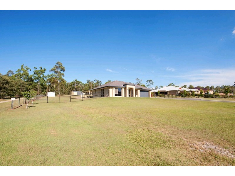 34 Fraser Road, New Beith QLD 4124