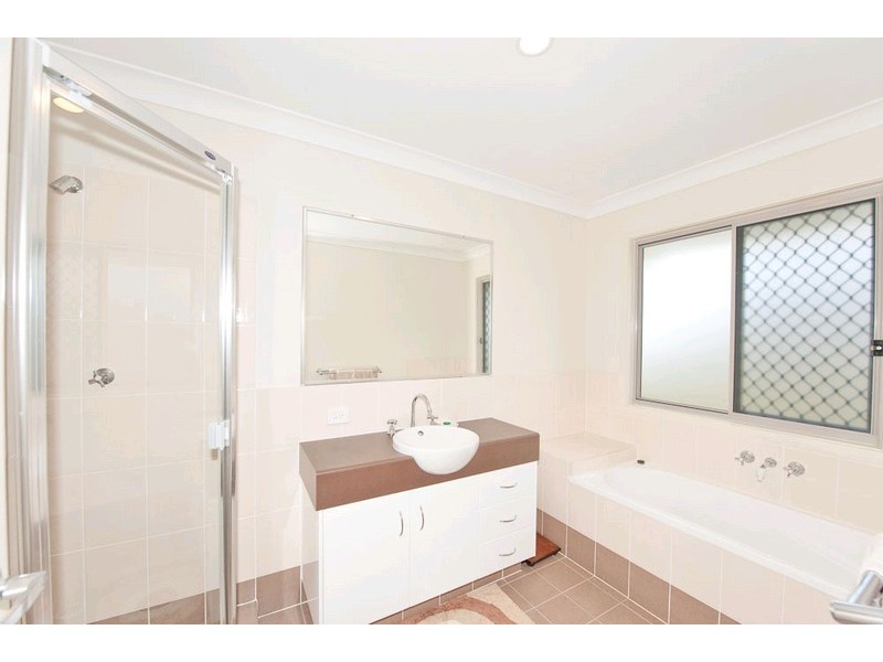 85 Dry Dock Circuit, Springfield Lakes QLD 4300