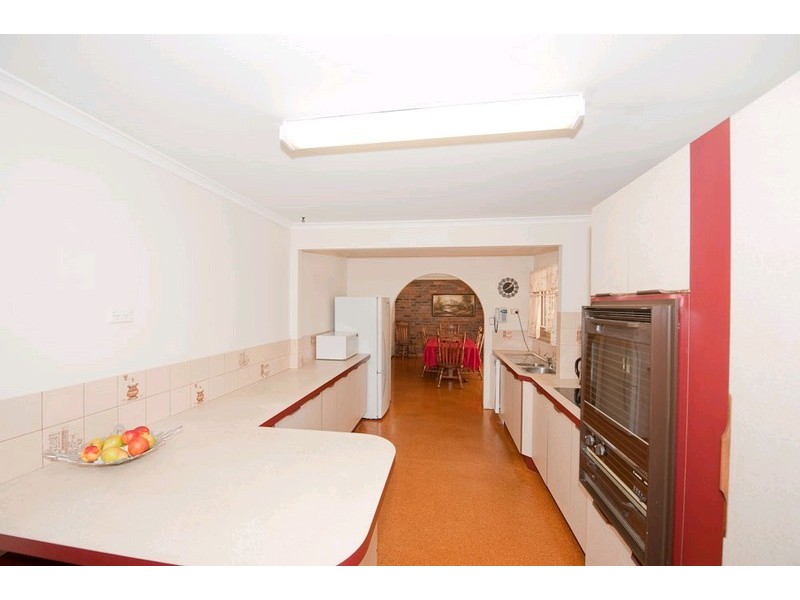 37 Steven Street, Camira QLD 4300