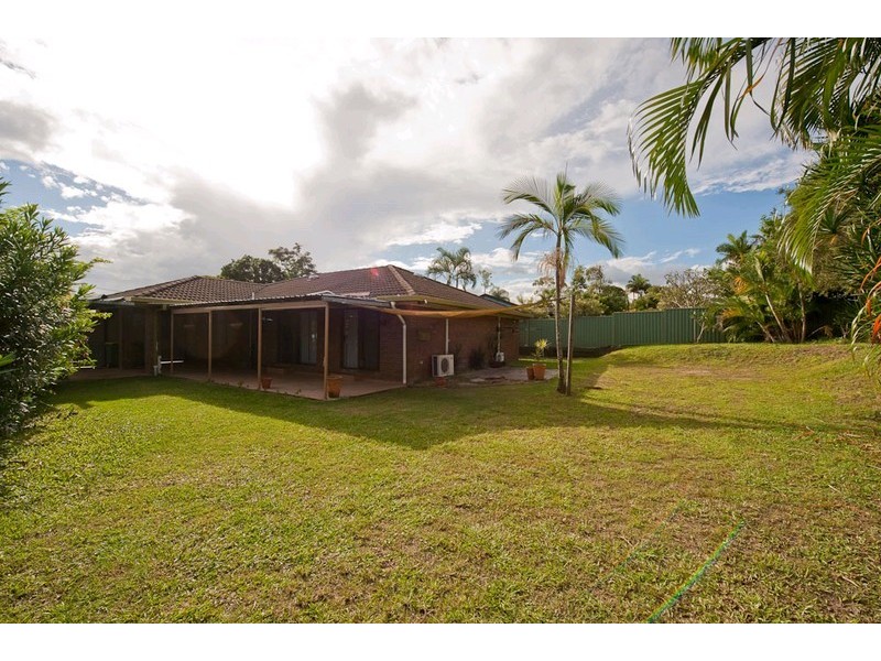 15 Garden Avenue, Camira QLD 4300