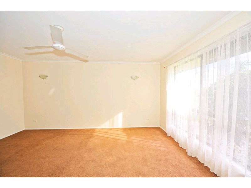 15 Garden Avenue, Camira QLD 4300