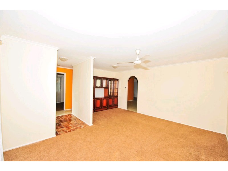 15 Garden Avenue, Camira QLD 4300