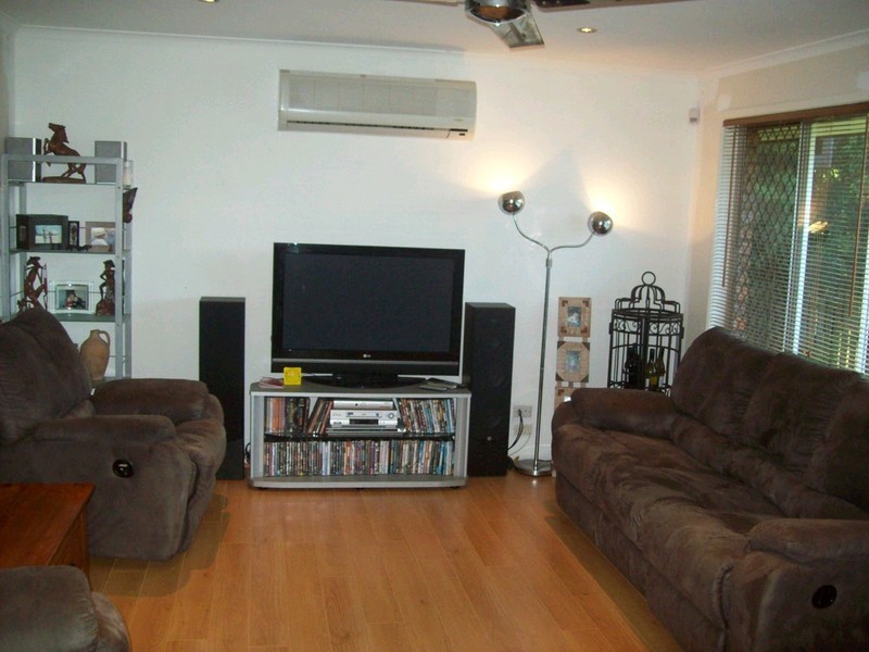 430 Old Logan Road, Camira QLD 4300