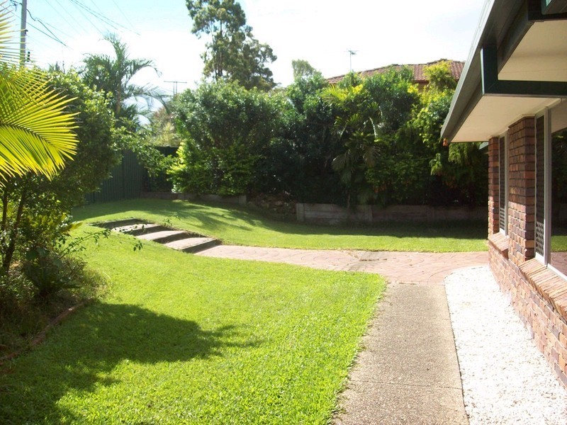 430 Old Logan Road, Camira QLD 4300