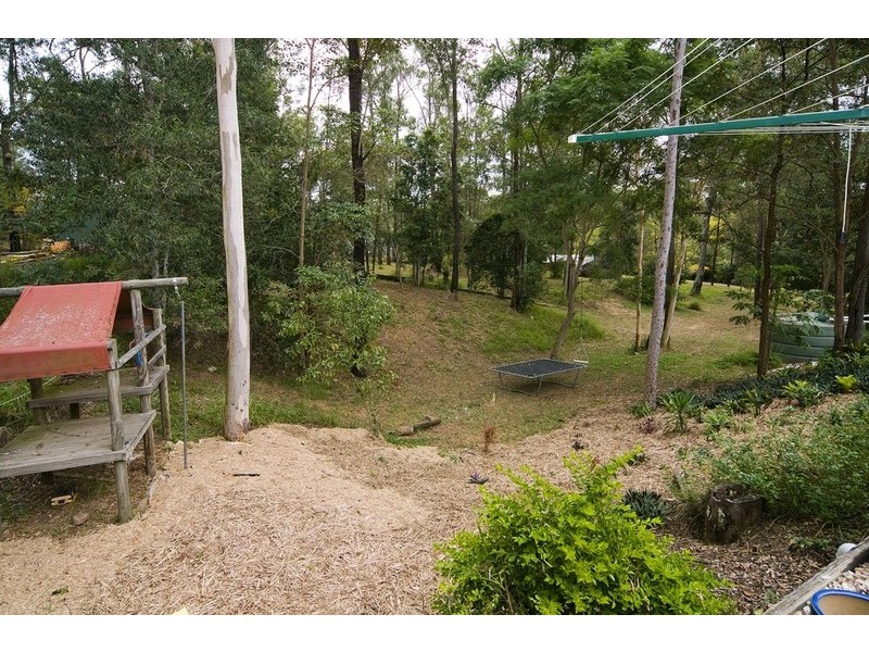 4 Harrison Court, Camira QLD 4300