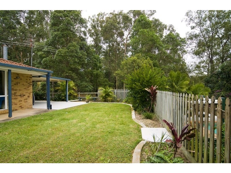 4 Harrison Court, Camira QLD 4300