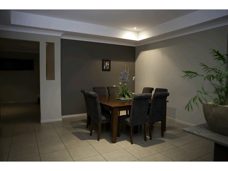 115 Santa Monica Drive, Augustine Heights QLD 4300