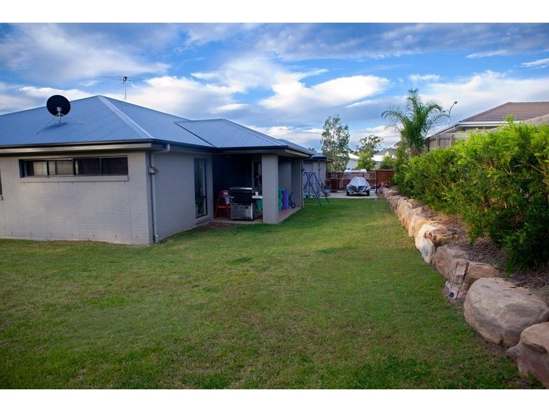 115 Santa Monica Drive, Augustine Heights QLD 4300
