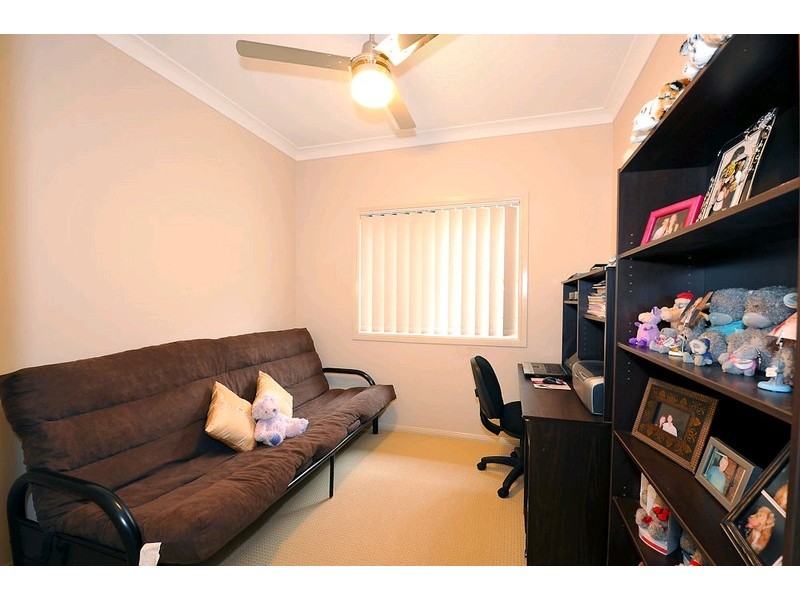 54 Atlantic Drive, Springfield Lakes QLD 4300