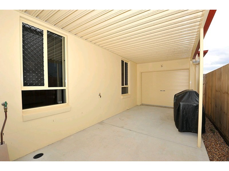 54 Atlantic Drive, Springfield Lakes QLD 4300