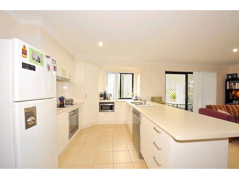 34 Grand Canyon Drive, Springfield Lakes QLD 4300