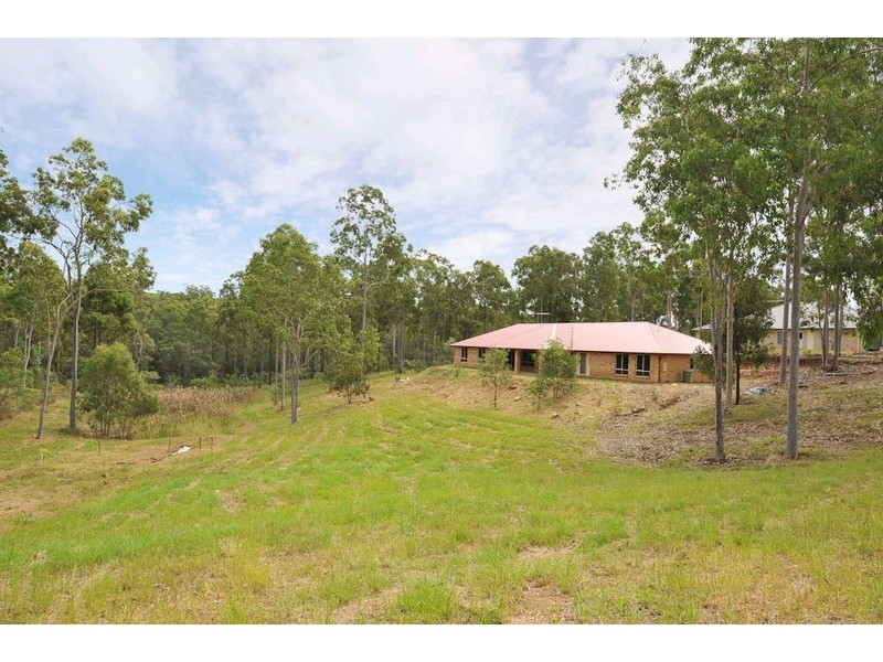 190 Spinebill Drive, Greenbank QLD 4124