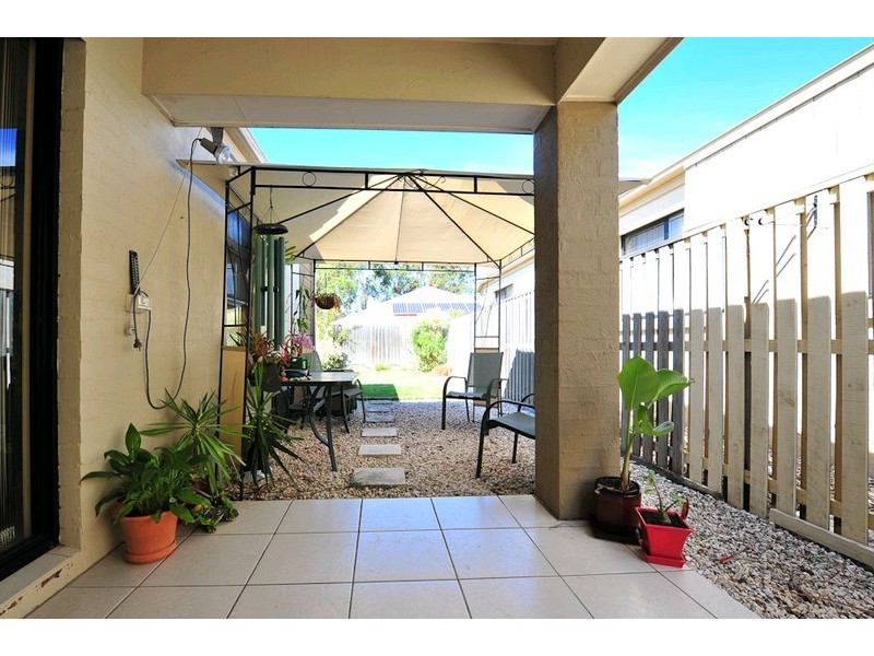 25 Ellen Circuit, Springfield Lakes QLD 4300