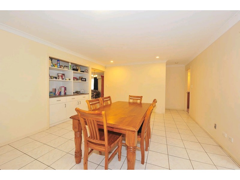 4 Billabong Place, Springfield QLD 4300