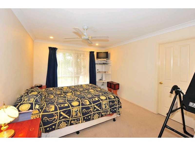 4 Billabong Place, Springfield QLD 4300