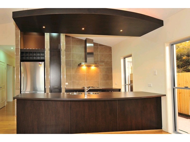 11 Karnak Court, Camira QLD 4300